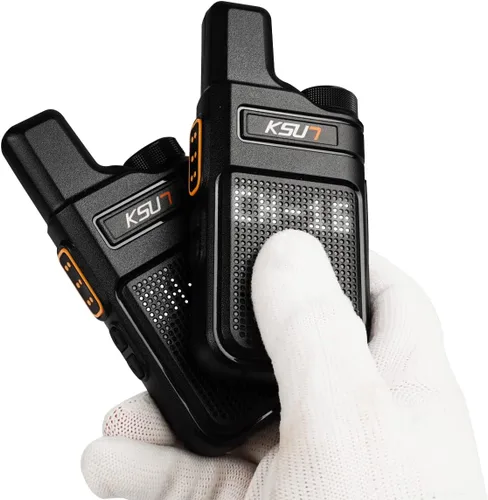 Vista 7 de KSUN Walkie Talkies con auricular y micrófono 22 canales resistente a las caídas, mini pantalla de largo alcance VOX 4000mAh batería recargable