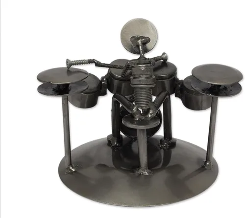 Vista 3 de NOVICA Estatuilla rústica del músico de las piezas de automóvil recicladas, 'Rustic Drummer
