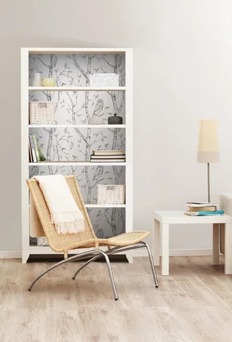 Vista 4 de Papel tapiz adhesivo con diseño de bosque de Brewster, Gris, NU1412