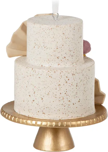 Vista 2 de Hallmark Keepsake Adorno de Navidad 2023, un dulce comienzo, adorno para pastel de boda