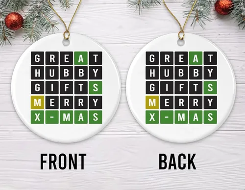 Vista 2 de Adorno de Navidad de palabras para tu esposo – Regalo divertido para amantes de las palabras – Gran esposo – Regalos– Feliz Navidad – Decoración