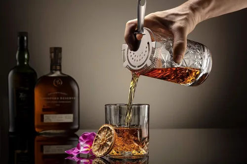 Vista 6 de Mixology & Craft Juego de coctelera profesional Boston y cristal mezclador