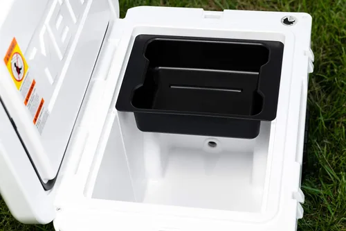 Vista 2 de Bandeja de plástico sólido para enfriador Yeti Tundra Haul, negro, 12