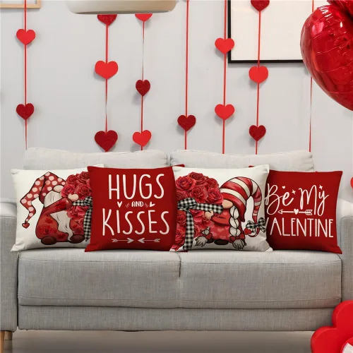 Vista 2 de Juego de 4 fundas de almohada para el día de San Valentín de 16 x 16 pulgadas, diseño de gnomos de corazón, decoración del día de San Valentín