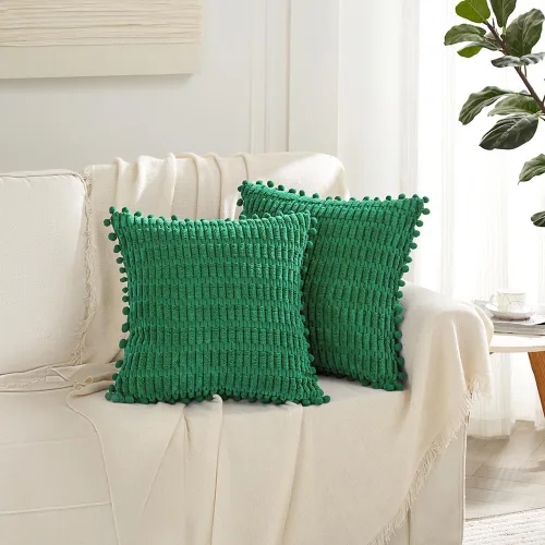 Vista 6 de Fancy Homi Paquete de 2 fundas de almohada decorativas de color verde de 22 x 22 pulgadas con pompones para sofá, dormitorio, sala de estar