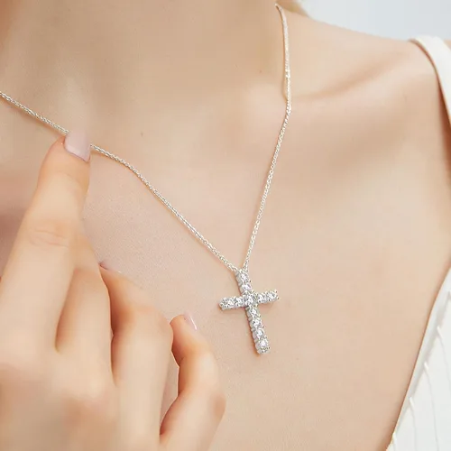 Vista 2 de JSGEMSLEE 14K Gold Plated Cross Necklace for Women Silver Gold Cubic Zirconia Cross Pendant Necklace for Women Girls Dainty Cross Chain Necklace