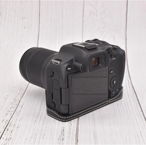 Vista 4 de Rieibi EOS R7 Quality PU Leather Half Case - Agarre para cámara sin espejo Canon EOS R7 - Negro