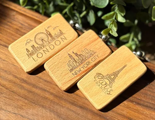 Vista 4 de Amarillo Texas - Llavero de madera de recuerdo de 2.5 x 1 pulgada, diseño retro 3D