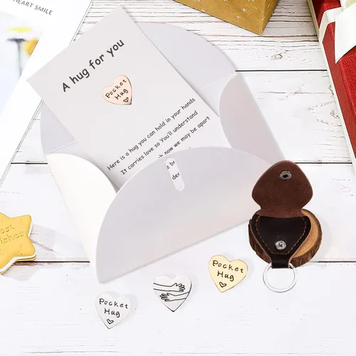 Vista 8 de Qunrwe Abrazo de bolsillo y llavero de cuero,Regalos de relaciones a larga distancia,Ficha de abrazo de bolsillo para amigos,Regalos de pensamiento