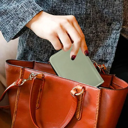Vista 4 de Small RFID Credit Card Holder Wallet with Zipper, Leather Wallet Case for Women Light Green Background