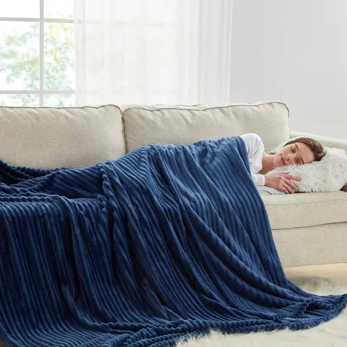 Vista 7 de Nestl - Manta azul para sofá, cobijas cálidas y mullidas para mujeres, cobijas de forro polar suaves y pequeñas para niñas - Azul marino, 127 x 152