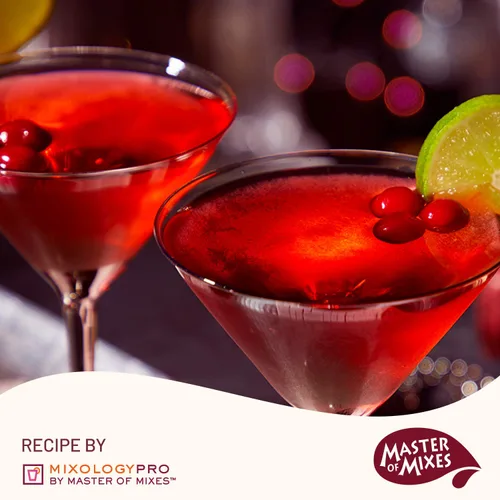 Vista 4 de Master of Mixes Cosmopolitan - Mezcla de bebida lista para usar, 1 litro, paquete de 3 Cranberry Juice, Sweet Orange Oils, & Lime Juice Cocktail