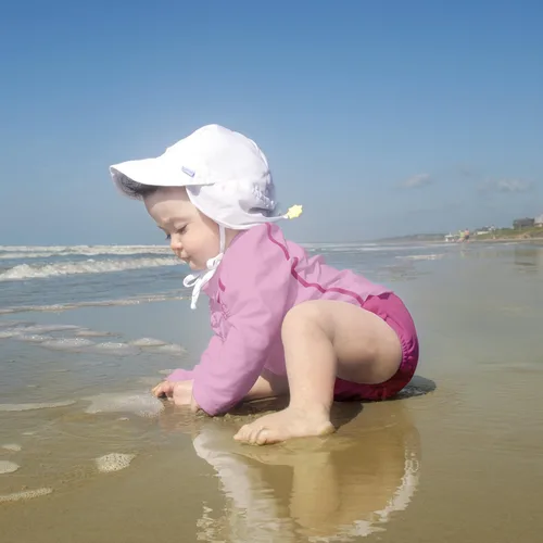Vista 7 de i play Baby-Girls Snap Reusable Swim Diaper