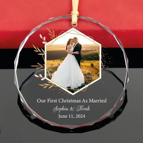 Vista 6 de Adorno personalizado para fotos de matrimonio de Mr & Mrs 2024 – Primera Navidad como casado, regalo de recién casados para parejas