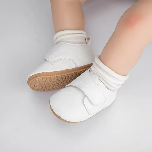 Vista 2 de HsdsBebe - Zapatos Oxford para bebés, niños y niñas, de cuero sintético con suela suave de goma, tenis antideslizantes, botas de tobillo para niños