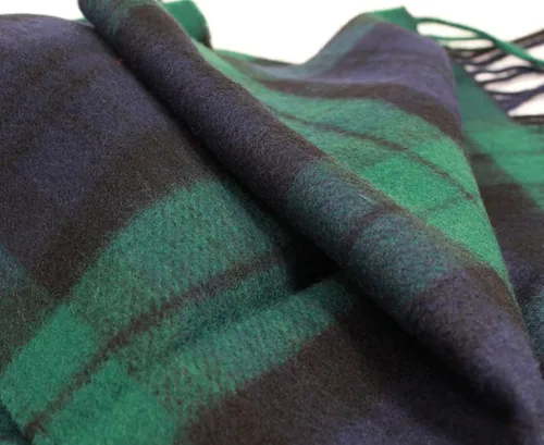 Vista 4 de 100% Irish Lambswool Plaid Scarf, Soft & Warm, Celtic Tartan Pattern, Imported