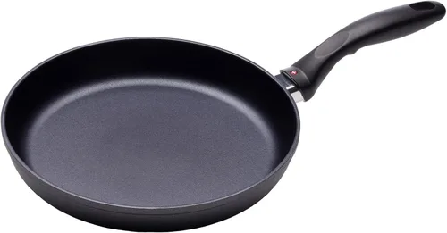 Vista 13 de Sartén Swiss Diamond de 9.5 Pulgadas Antiadherente, Sartén de Freír con Revestimiento de Diamante, Sartén Antiadherente de Aluminio con Mango