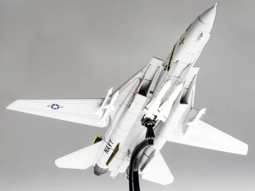 Vista 4 de OPO 10 - 1/100 F-14A Tomcat US Navy VF-84 Avión de combate militar 1981 Top Gun Pirata Jolly Rogers (CP01)