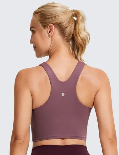 Vista 2 de CRZ YOGA Sujetador deportivo de cuello redondo alto para mujer, brasier de yoga con relleno y espalda cruzada camiseta corta sin mangas con brasier