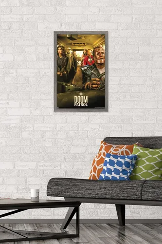 Vista 2 de Trends International DC Comics TV Doom Patrol - Póster de pared de una hoja de autobús, 22.4 pulgadas de largo x 14.7 pulgadas, versión enmarcada