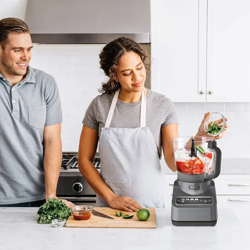 Vista 4 de Ninja Procesador de alimentos Professional Plus de 1000 vatios de pico con programas preestablecidos Auto-iQ para picar puré, rebanada de masa