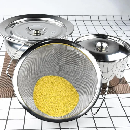 Vista 2 de Filtro de acero inoxidable con mango de tamiz de harina Filtro para freír Filtro de lavado de arroz Colador de frutas y verduras Escurridor de cesta