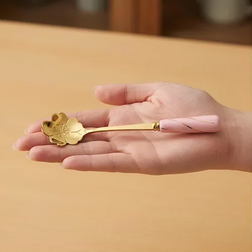 Vista 8 de DOITOOL 4 cucharas de café de acero inoxidable con forma de flor, cucharas de té y azúcar, cucharas de café expreso para postres, pasteles, mezclar