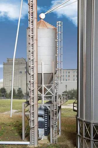 Vista 2 de Walthers Cornerstone Kit serie HO Scale Surge Bin