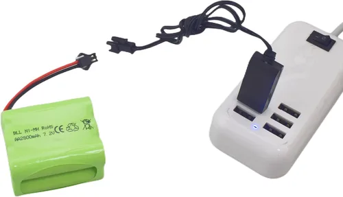 Vista 3 de Paquete de 2 baterías AA de 7.2 V 2800 mAh RC con enchufe SM-2P con cable de carga USB para tanques de juguete, departamento de ingeniería de cama
