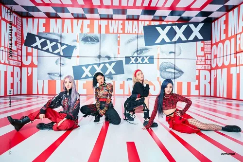Vista 5 de Mamamoo 'Reality In Black' 2nd Album CD+80p Booklet+1p Lenticular Card+2p PhotoCard+12p Lyrics Card+Message PhotoCard SET+Tracking Kpop Sealed álbum