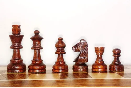 Vista 7 de RoyalChessMall-Juego de ajedrez magnético de madera de 10 pulgadas de palisandro dorado
