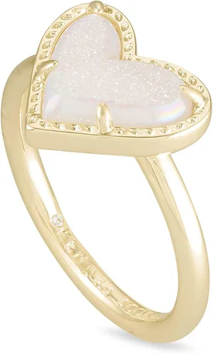 Vista 2 de Kendra Scott Ari - Anillo con forma de corazón