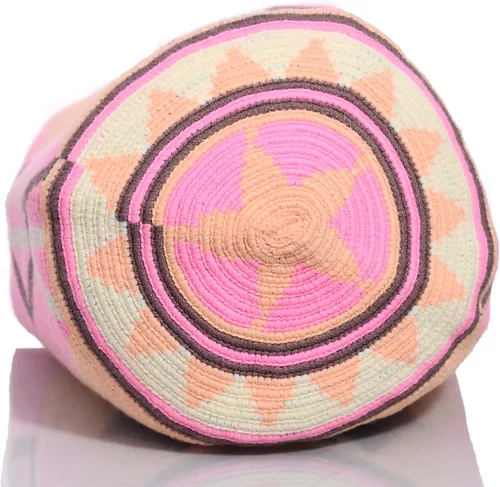 Vista 3 de WYOU Designer Collection, Handwoven Hobo Bucket Bag in Wayuu Crochet