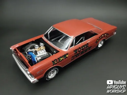 Vista 7 de AMT 1966 Ford Galaxie Sweet Bippy - Kit de modelo a escala 1:25