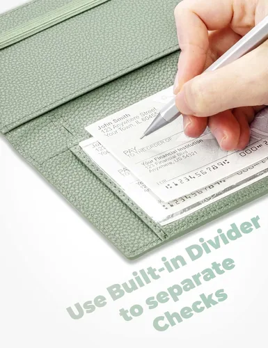 Vista 87 de Yarnic Funda para chequera personal, soporte para chequera con soporte para bolígrafo y divisor de plástico transparente integrado para cheques Rosa