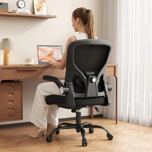 Vista 3 de Silla de oficina, silla de escritorio ergonómica con soporte lumbar ajustable, brazos abatibles, cómoda silla giratoria de malla para computadora