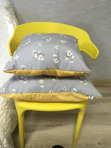 Vista 5 de Blue Elephant LLC Handmade Pillows with Cherry Flower Design 20 in x 20 in