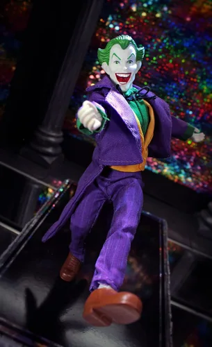 Vista 11 de DC Comics - Figura de acción de The Joker de 8 pulgadas