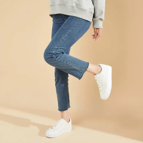 Vista 9 de THATXUAOV Zapatillas de deporte de plataforma para mujer, zapatos de tenis blancos casuales de moda