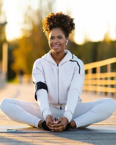 Vista 3 de Sundwudu Paquete de 5 leggings para mujer, control de abdomen, pantalones de yoga negros suaves de cintura alta para entrenamiento, tallas regulares