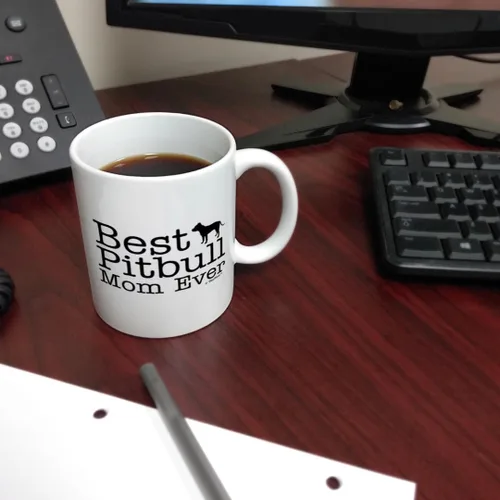 Vista 6 de Taza de café de cerámica con diseño de perro con texto en inglés «Best Pitbull Mom Ever», color blanco 11oz Mom - Blanco