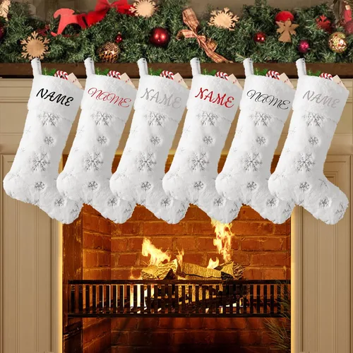 Vista 22 de Calcetines negros de piel sintética de Navidad, 1 paquete grande de 22 pulgadas, medias colgantes de felpa negra con nombre personalizado con copos