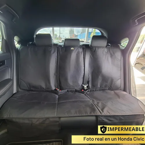 Vista 2 de Protector de Asiento para Auto, Funda para Asientos de Niños en Coches Impermeable, 3 Cinturones Traseros Funcionales, Cojín para Asiento de Bebé