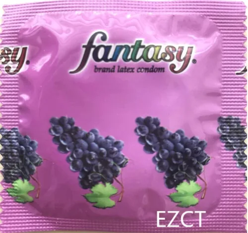 Vista 5 de Paquete de 72 condones con sabor a fantasía: variedad de sabores como vainilla, fresa, menta, uva, chocolate y plátano.