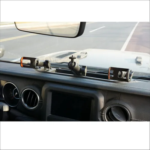 Vista 3 de Voswitch Paquete de soporte de teléfono JL201 para Jeep Wrangler JL JLU 2018 a 2023 y Gladiator 2020 a 2023