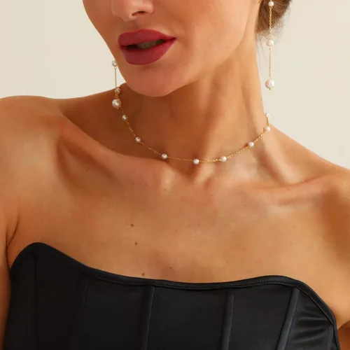 Vista 6 de foyjoey Gargantilla de perlas delicadas, ajustable, hecha a mano, collar de cadena de cuentas de oro para mujer, dama de honor, boda, joyería