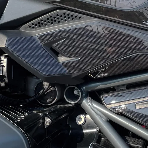 Vista 5 de Resin Bike Adhesivos 3D para motocicleta compatibles con BMW R 1250 GS 2019-2024 2019-2024. Protección del marco contra impactos y arañazos. Par