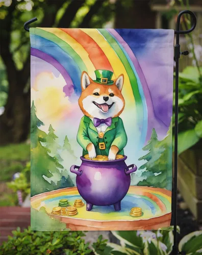 Vista 3 de Caroline's Treasures DAC5612GF Bandera de Shiba Inu para el Día de San Patricio, bandera decorativa para patio exterior, patio, parterres