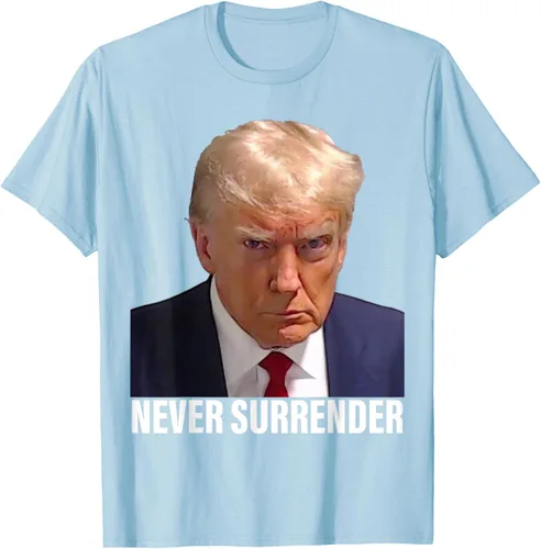 Vista 62 de Camiseta Pro Trump Mugshot Never Surrender para hombre y mujer, Negro