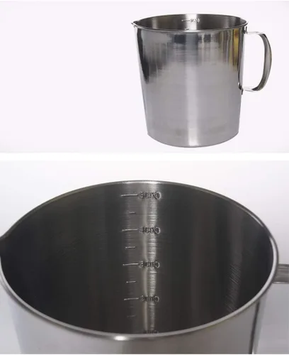 Vista 2 de Jarra medidora de acero inoxidable 304 de 5 litros (169 onzas), taza medidora con mango y boquilla, recipiente de gran capacidad para hornear
